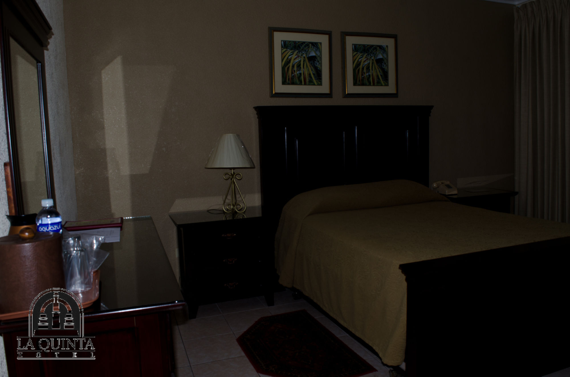 Hotel La Quinta ラ・セイバ エクステリア 写真